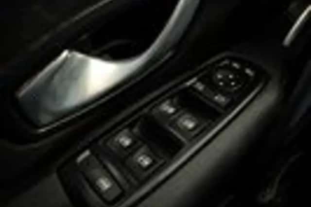 Renault Mégane (2009) thumbnail 17