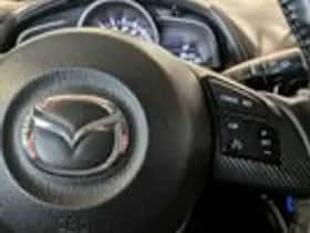 Mazda 2 (2015) thumbnail 14
