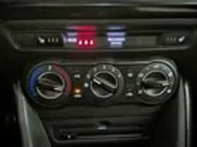 Mazda 2 (2015) thumbnail 15