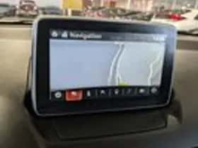 Mazda 2 (2015) thumbnail 18