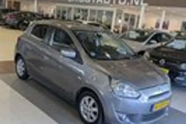 Mitsubishi Space Star (2015) thumbnail 1