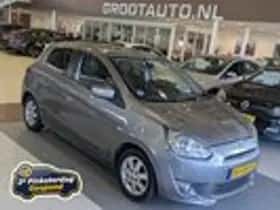 Mitsubishi Space Star (2015) thumbnail 1