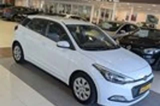 Hyundai i20 (2015) thumbnail 1