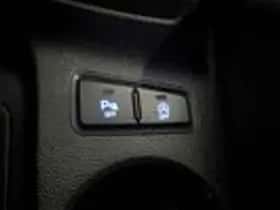 Hyundai i20 (2015) thumbnail 19