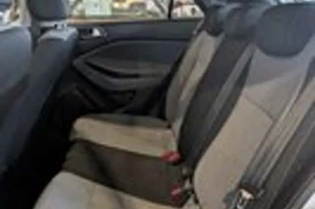 Hyundai i20 (2015) thumbnail 7