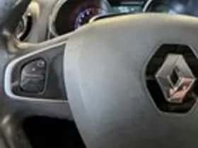 Renault Clio (2016) thumbnail 12