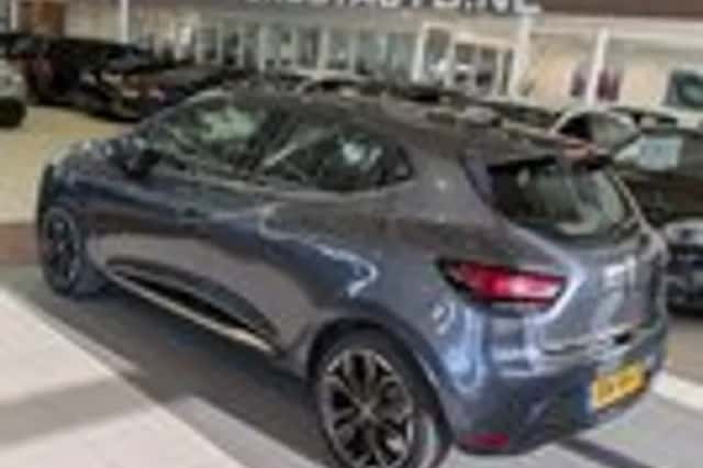 Renault Clio (2016) thumbnail 3