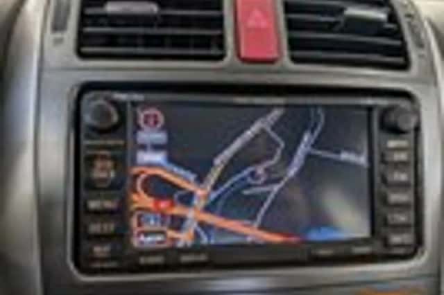 Toyota Auris (2008) thumbnail 16