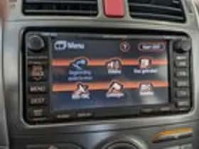 Toyota Auris (2008) thumbnail 17
