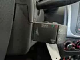 Dacia Sandero (2016) thumbnail 12