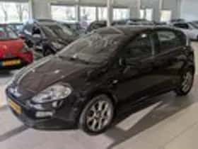 Fiat Punto (2013) thumbnail 2