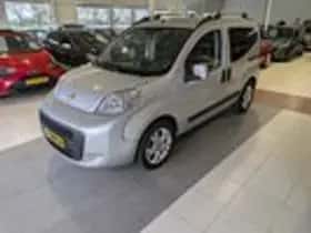 Fiat Qubo (2012) thumbnail 2