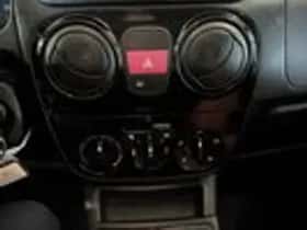 Fiat Qubo (2012) thumbnail 12