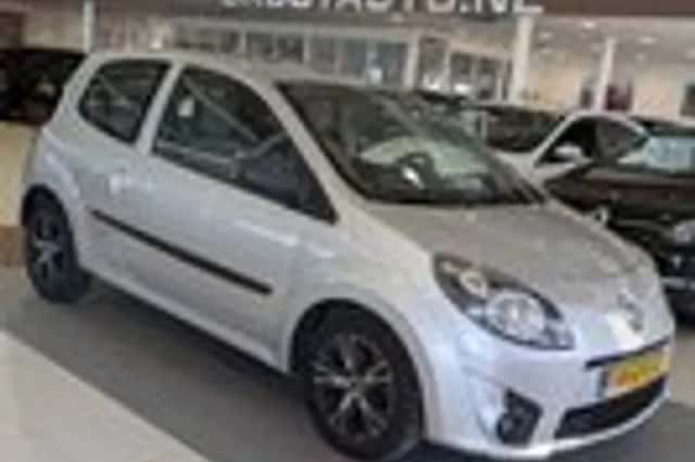 Renault Twingo (2010) thumbnail 1