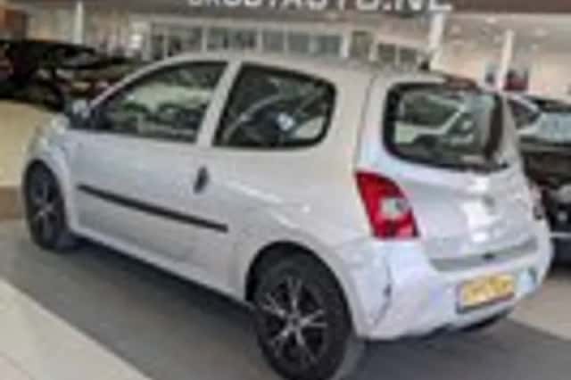 Renault Twingo (2010) thumbnail 3