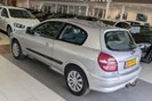 Nissan Almera (2000) thumbnail 3