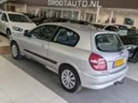 Nissan Almera (2000) thumbnail 3
