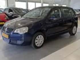 Volkswagen Polo (2006) thumbnail 2