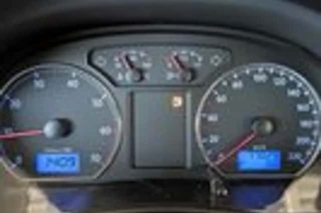Volkswagen Polo (2006) thumbnail 11