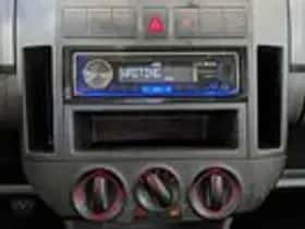 Volkswagen Polo (2006) thumbnail 14