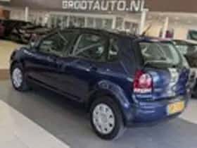 Volkswagen Polo (2006) thumbnail 3