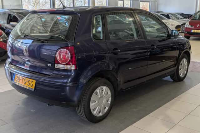 Volkswagen Polo (2006) thumbnail 4