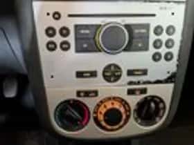 Opel Corsa (2009) thumbnail 12