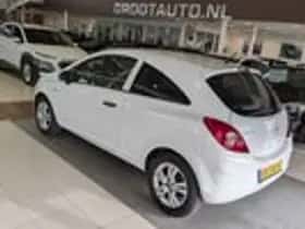 Opel Corsa (2009) thumbnail 3