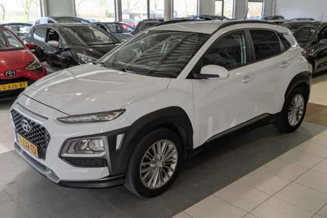 Hyundai Kona (2018) thumbnail 2