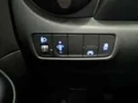 Hyundai Kona (2018) thumbnail 12
