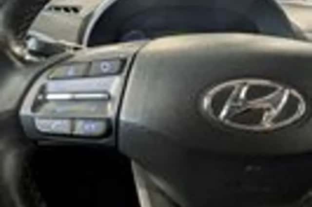 Hyundai Kona (2018) thumbnail 14