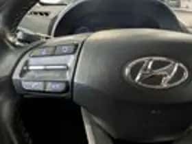Hyundai Kona (2018) thumbnail 14