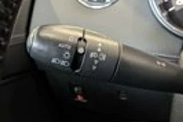 Peugeot RCZ (2011) thumbnail 14