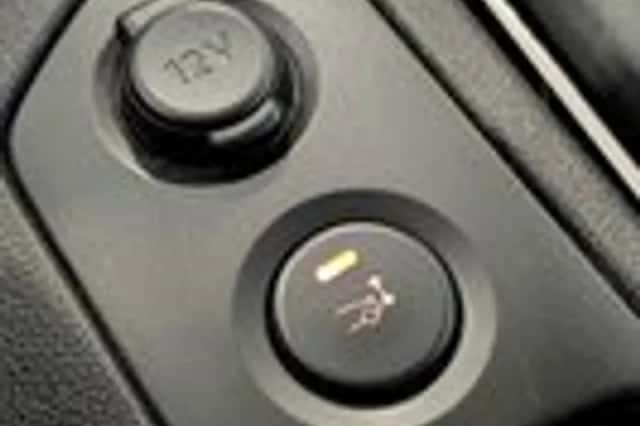 Peugeot RCZ (2011) thumbnail 19