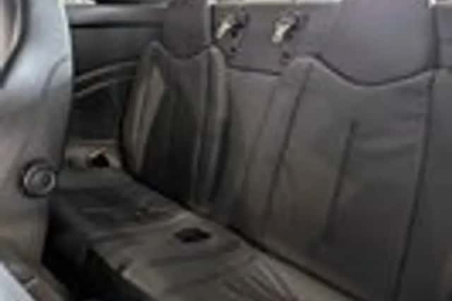 Peugeot RCZ (2011) thumbnail 7
