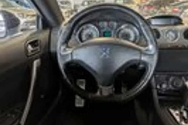 Peugeot RCZ (2011) thumbnail 9