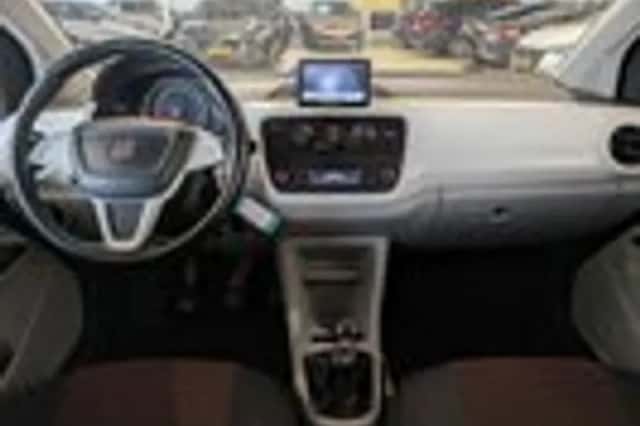 SEAT Mii (2012) thumbnail 8