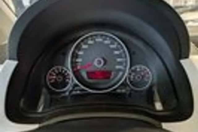 SEAT Mii (2012) thumbnail 10