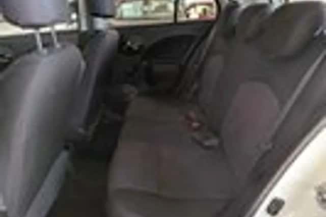 Nissan Micra (2013) thumbnail 7