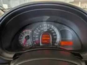 Nissan Micra (2013) thumbnail 10