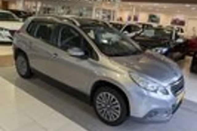 Peugeot 2008 (2015) thumbnail 1