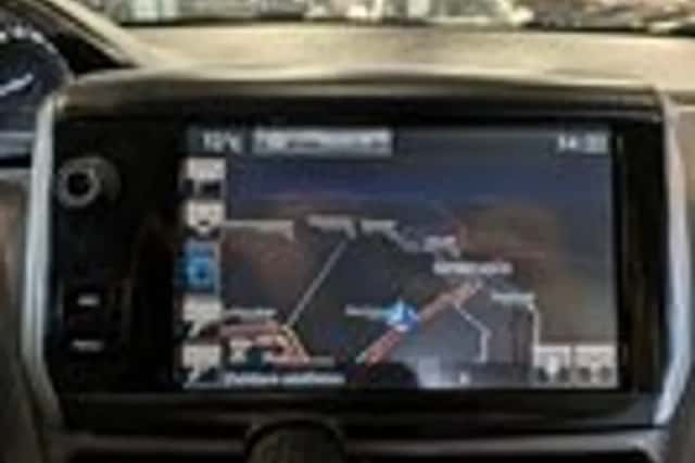 Peugeot 2008 (2015) thumbnail 18