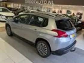 Peugeot 2008 (2015) thumbnail 3