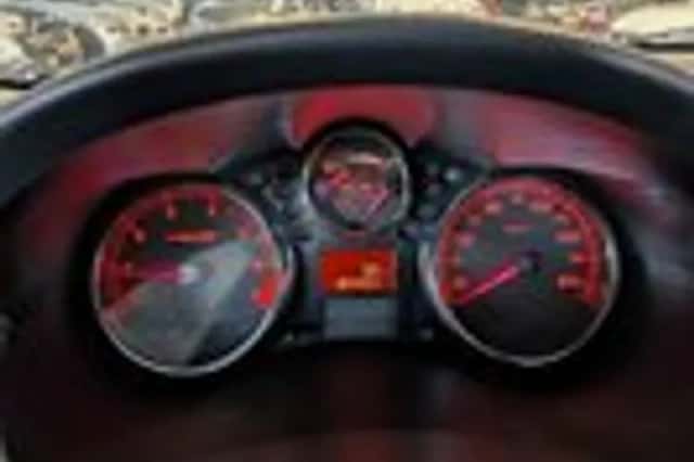 Peugeot 206+ (2012) thumbnail 13