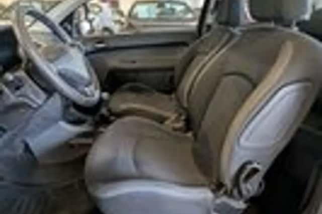 Peugeot 206+ (2012) thumbnail 6