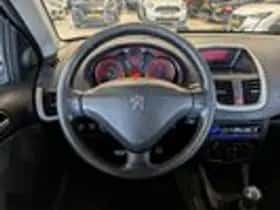 Peugeot 206+ (2012) thumbnail 9