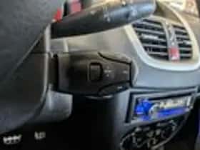 Peugeot 206+ (2012) thumbnail 10