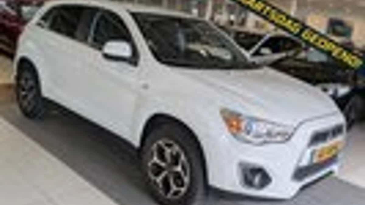 Mitsubishi ASX (2015) — foto 1