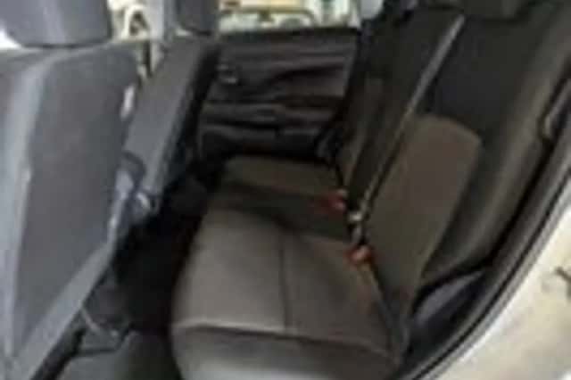 Mitsubishi ASX (2015) thumbnail 7