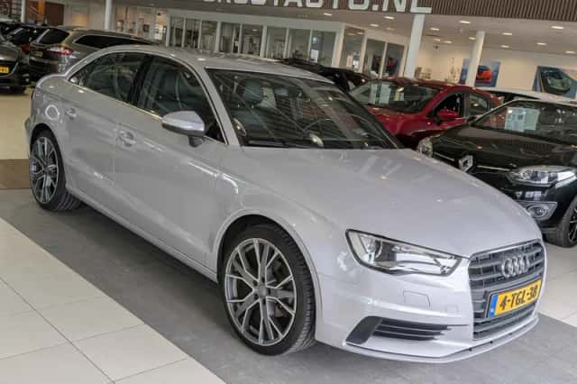 Audi A3 (2014) thumbnail 1